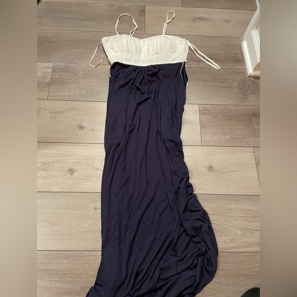 Women’s maxi dress from dry goods